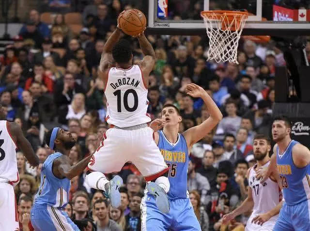 场比赛中的 场比赛中的