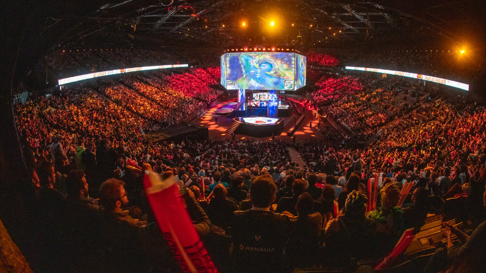 体育财经类 体育财经类