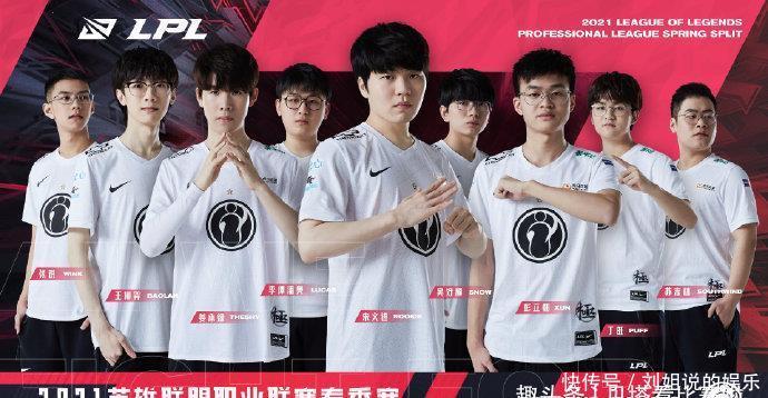 但她展现出 但她展现出