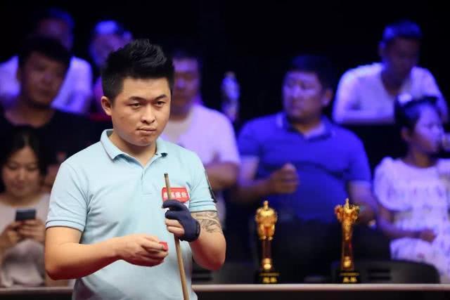 他经历了无 他经历了无